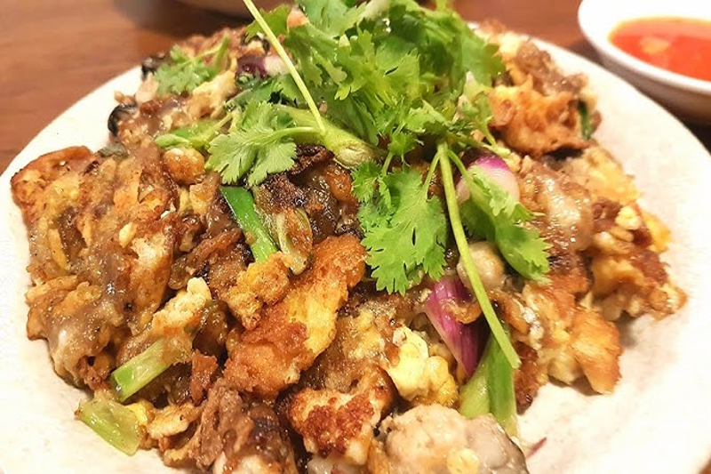 Teochew-Oyster-Omelette